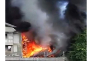 Casă distrusă de foc, la Bacău