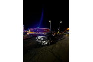 Accident în Săvinești după ce un autoturism și o autospecială IPJ s-au ciocnit