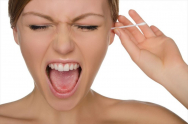 Adevărul despre curățarea urechilor: Cum și cât de des trebuie făcută