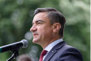 Primarul Mihai Chirica - „O țară puternică se clădește în unitate