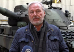 Cine este milionarul belgian care ar putea trimite sute de tancuri Ucrainei
