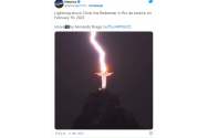Statuia lui Iisus de la Rio de Janeiro a fost lovită de fulger