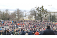 Oligarhul pro rus Ilan Șor, folosit de Kremlin în scenariul destabilizării Moldovei, a adunat doar câteva mii de oameni la Chișinău