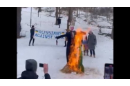 Păpuşă reprezentându-l pe Vladimir Putin, incendiată în fața Ambasadei Rusiei în Suedia
