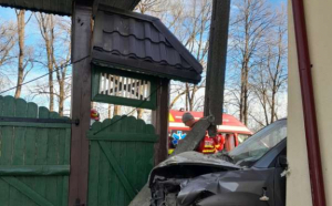 Accident la Vicovu de Jos. Două femei au ajuns la spital