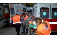 O fată de 13 ani a suferit o fractură la coloană după ce a căzut de la etajul al treilea al unui liceu din Cluj Napoca