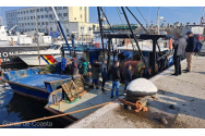 Trei pescadoare braconau în Marea Neagră