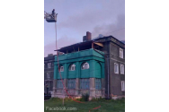 Bloc în flăcări, la Lupeni. 30 de persoane au fost evacuate