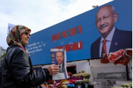 Alegeri prezidenţiale în Turcia: Erdogan, lăsat semniﬁcativ în urmă de principalul său rival într-un nou sondaj