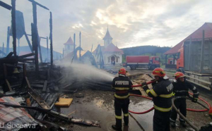 Incendiu la Mănăstirea din Podu Coşnei