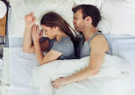 Care este poziția ideală de dormit în cuplu. Vei avea parte de armonie și romantism