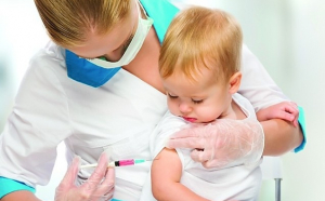 Autoritățile europene au luat-o pe arătură. Vor să vaccineze anti-Covid cu 3 doze copiii sub 5 ani
