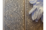  Cărțile fundamentale ale limbii române: „Biblia de la București” și „Cazania lui Varlaam”, scoase în premieră la licitație