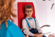Soluții moderne de a corecta miopia la copii