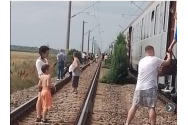 Ireal - Pasagerii unui tren spre Suceava au făcut autostopul ca să ajungă acasă