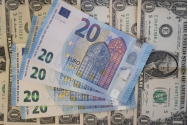 Apreciere minimă a euro