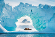  Antarctica a devenit un mediu fragil
