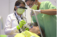 Ce trebuie să faci pentru a avea parte de o serie de tratamente și consultații stomatologice gratis în România