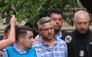 Ionuț Doldurea și Cosmin Stîngă, patronii firmei a cărei stație GPL a explodat la Crevedia, aduși pentru audieri la Parchetul General