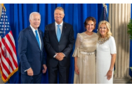 Klaus și Carmen Iohannis, la recepția oferită de Joe Biden - Fotografie alături de cumplul prezidențial american