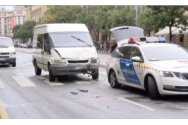 Microbuz din România cu imigranți, implicat într-un accident la Budapesta: șoferul a sărit din maşină după accident şi a fugit