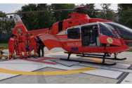 Bărbat transportat cu un elicopter SMURD la Iaşi după ce şi-a prins picioarele într-o motosapă