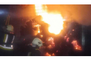 Incendiu puternic la o școală din Suceava. Au ars centrala termică și magazia de lemne