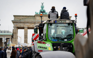 Germania paralizată de proteste: Tractoarele au închis orașele