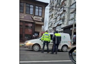 Un elev a pus pe jar polițiștii din Suceava. A furat o mașină și a fost urmărit prin jumătate de oraș