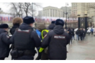  Incidente la Moscova - Polițiștii au făcut arestări la mitingul soțiilor militarilor mobilizați în Ucraina