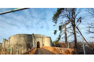 Cetatea de Scaun a Sucevei, redeschisă pentru vizitare. A fost construită de Petru I Mușat și fortificată de Ștefan cel Mare