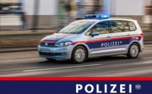 Cazul care a șocat Austria! O fetiţă de 12 ani, agresată sexual de 17 adolescenţi. S-ar fi întâmplat de mai multe ori pe săptămână, timp de mai multe luni