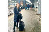 Ambasadoarea SUA în România, ironizată după ce a ales să meargă cu trenul de la București la Suceava. „Ați pierdut un pariu?