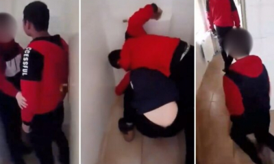 Prima pedeapsă de închisoare cu executare într-un caz de bullying școlar din Romania. Agresorul își băga colegii cu capul în WC