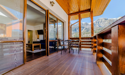 Găsește-ți refugiul montan personal, alege locuințele cu vedere la munte oferite de Yaele Invest Construct 