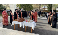 Victimele masacrului de la Fântâna Albă au fost comemorate la Mănăstirea Putna