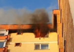 Un apartament din municipiul Piatra-Neamț a luat foc
