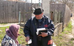 Pensiile pentru luna mai sunt distribuite. Poșta Română aduce vestea cea bună pensionarilor.