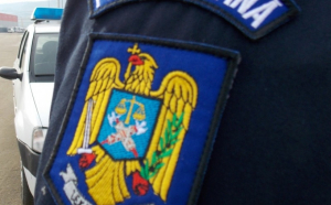 Se zdruncină serios imaginea Poliției Române! O polițistă oferea informații din interiorul instituției unei rețele de proxenetism