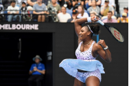 Serena Williams, apariţie controversată la Australian Open. Cu ce a fost comparată ţinuta sportivei