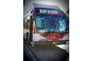 Un autobuz din Los Angeles a afișat „RIP KOBE” în loc de numărul liniei