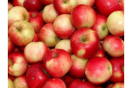 Mărul din comerț, cel mai nociv fruct. Cartoful, cea mai toxică legumă