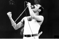 O stradă din Londra a primit numele regretatului solist Queen, Freddie Mercury