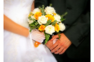 Două cupluri de bătrâni  din IASI se căsătoresc de coronavirus
