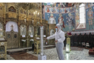 Tătaru şi Vela au semnat ordinul: Cele 10 REGULI pentru slujbele în interiorul bisericilor - Linguriţa de împărtăşanie se dezinfectează după fiecare folosire