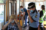 Transportul public, doar cu mască şi în limita locurilor pe scaune