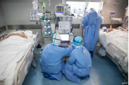 Se aglomerează din nou spitalele COVID din Iaşi
